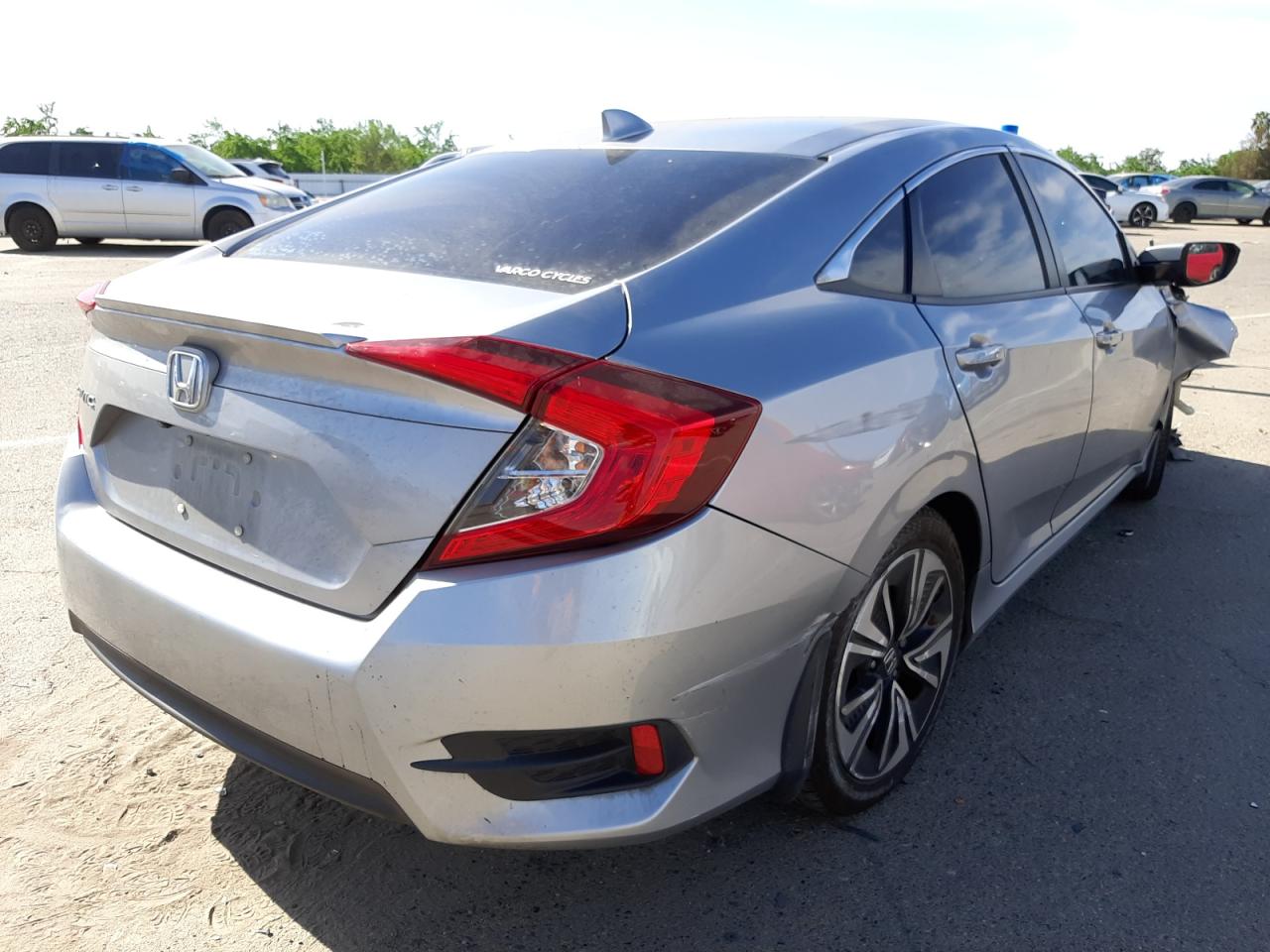 Photo 4 from auction – 2016 HONDA CIVIC EXL with VIN 19XFC1F73GE206216
