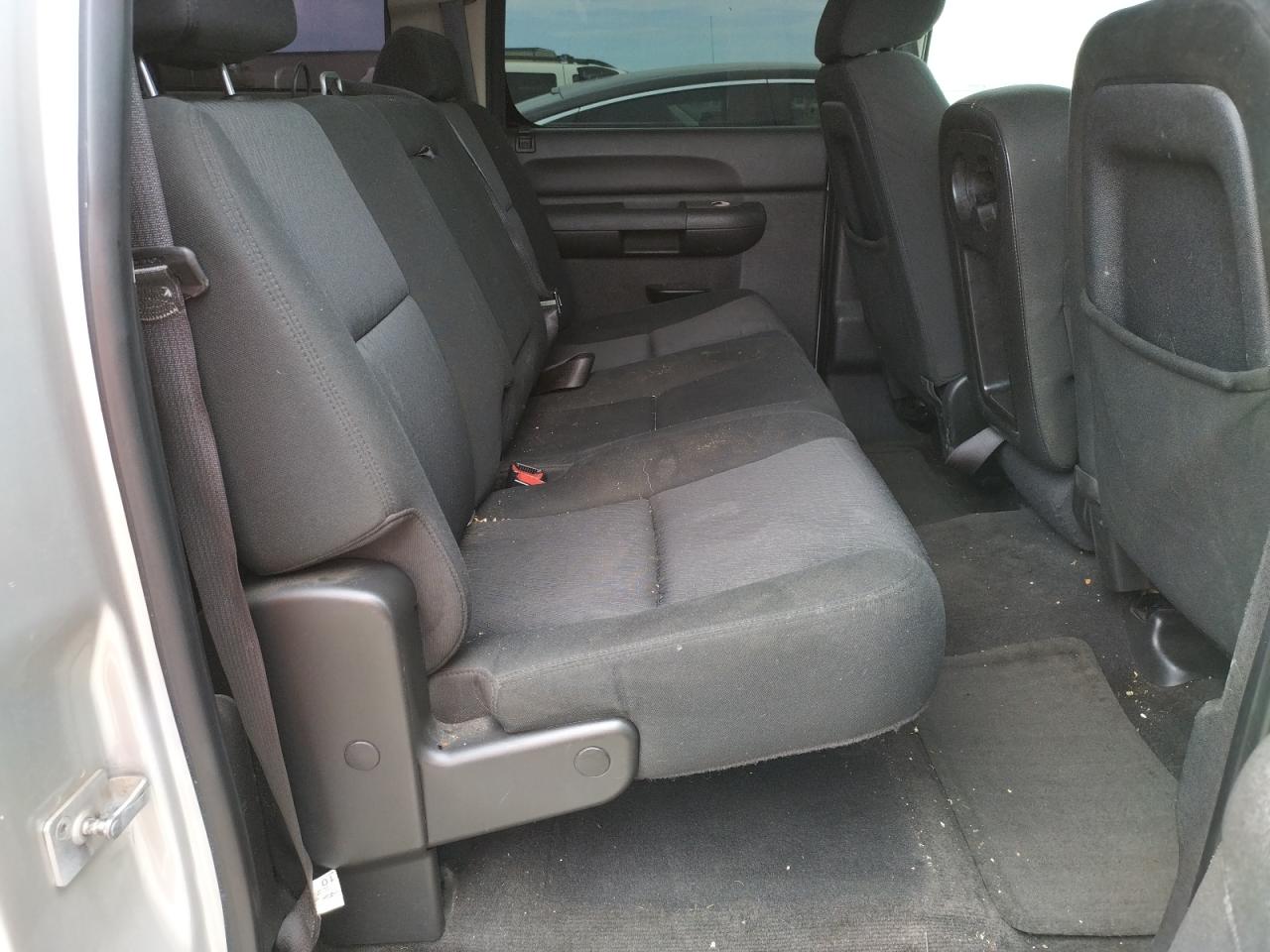 Photo 6 from auction – 2010 GMC SIERRA C15 with VIN 3GTRCUEA3AG218986