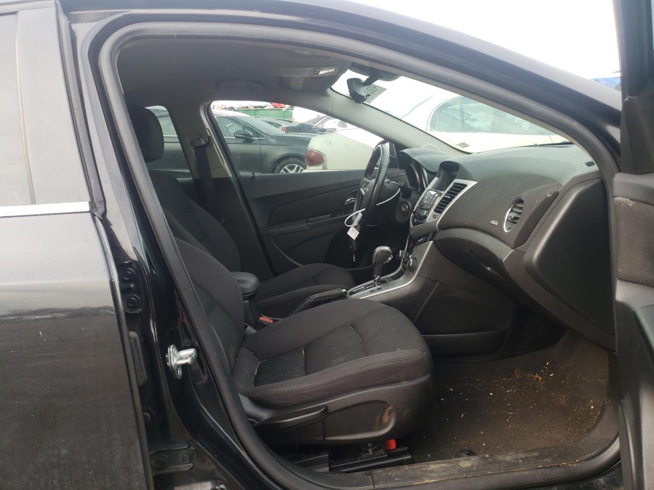 Photo 5 from auction – 2013 CHEVROLET CRUZE LT with VIN 1G1PC5SB1D7204569