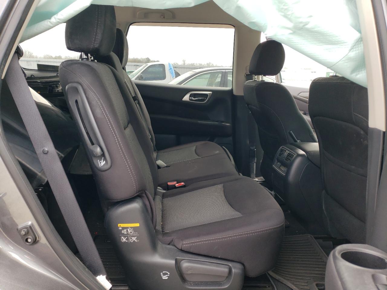 Photo 6 from auction – 2017 NISSAN PATHFINDER with VIN 5N1DR2MM9HC682592