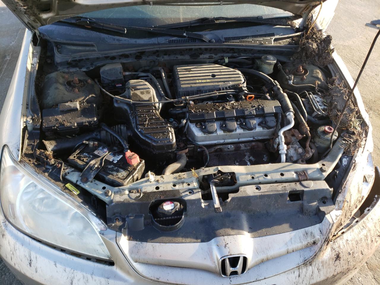 Photo 7 from auction – 2004 HONDA CIVIC EX with VIN 2HGES26794H556701