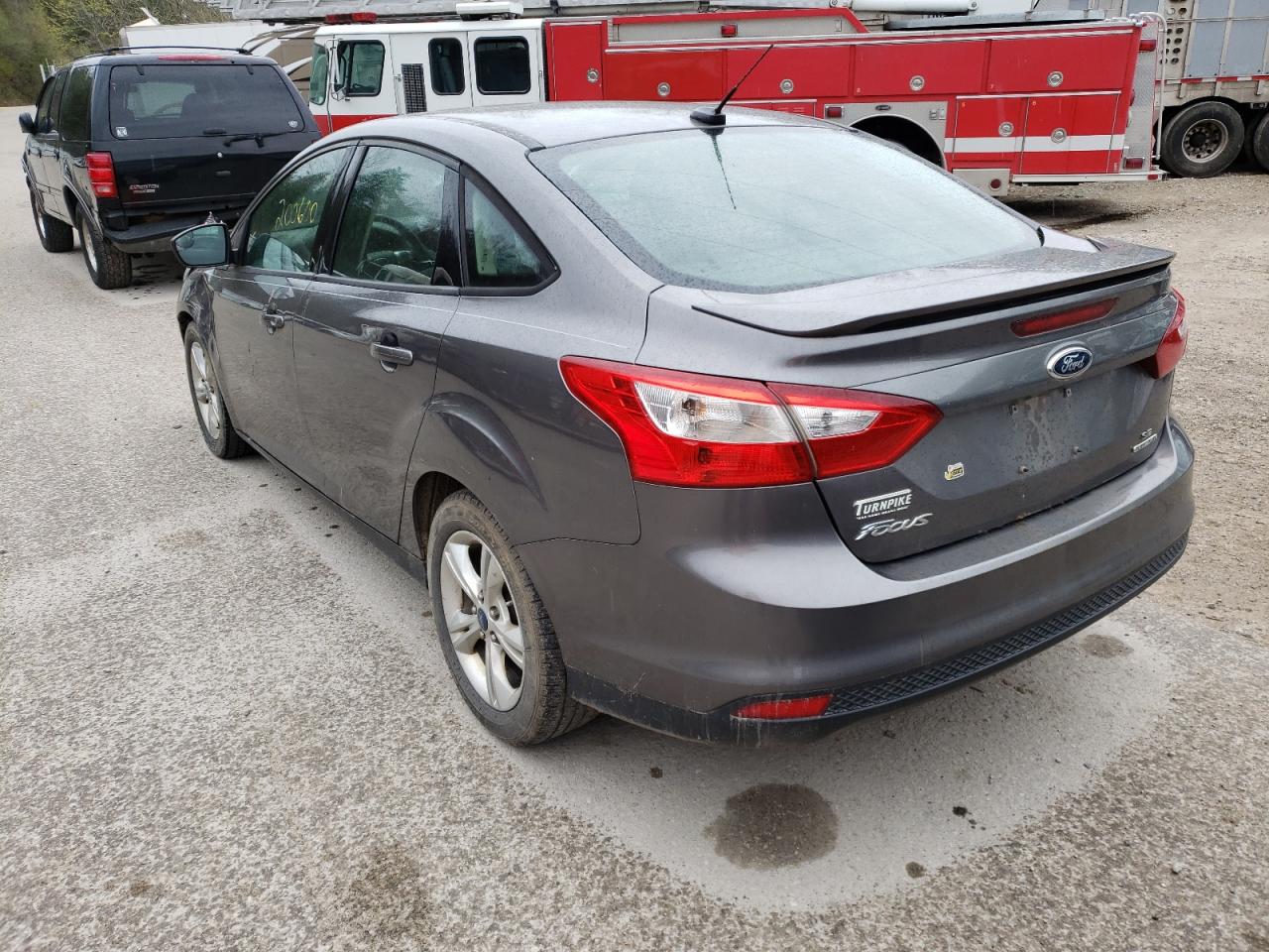 Photo 3 from auction – 2012 FORD FOCUS SE with VIN 1FAHP3F25CL414599