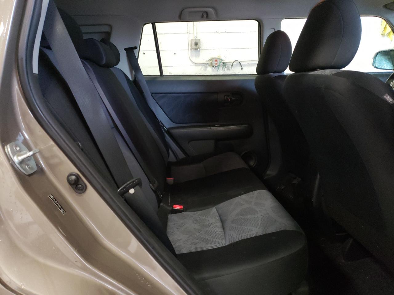 Photo 6 from auction – 2012 SCION XB with VIN JTLZE4FE0C1142175