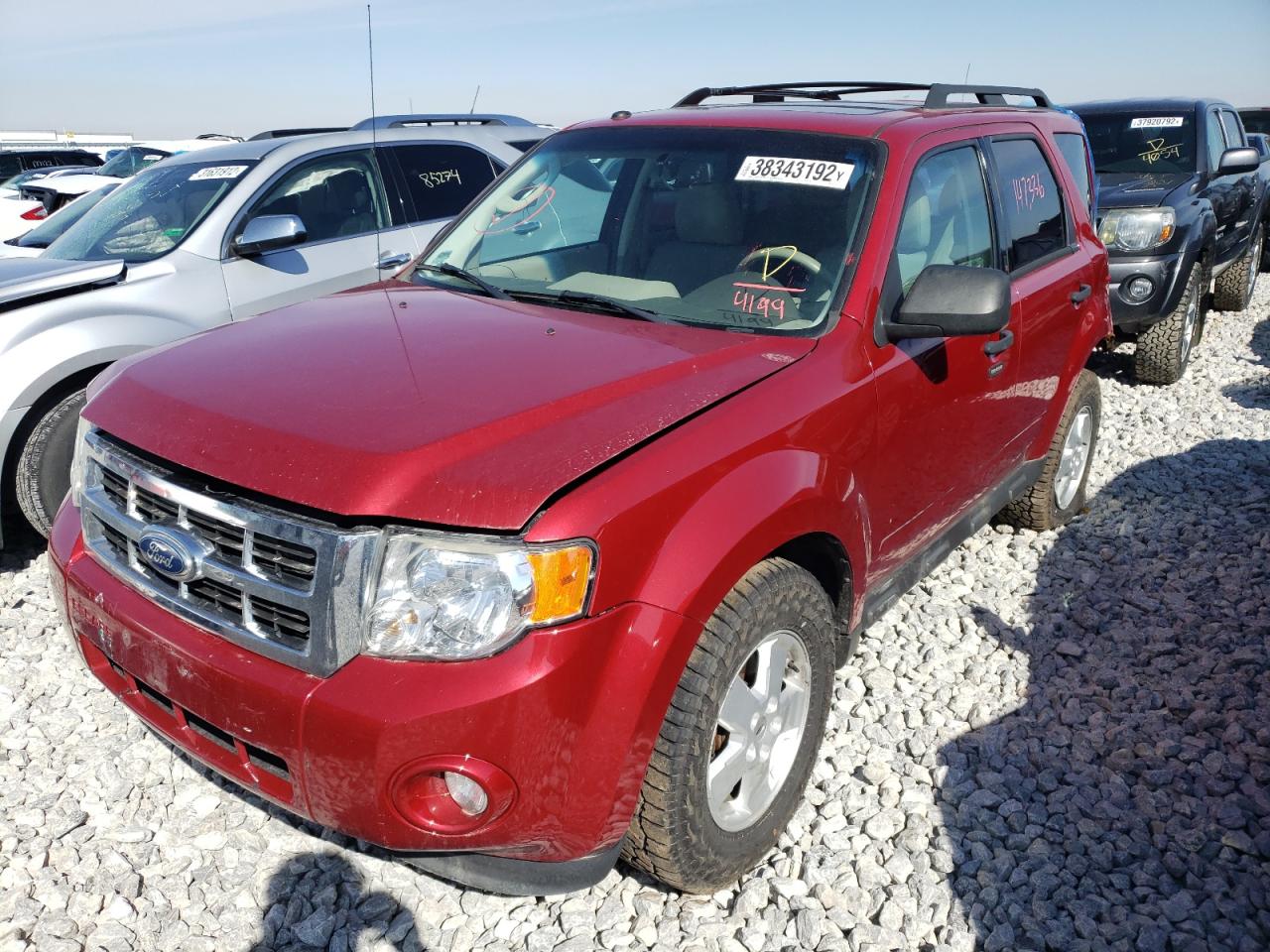 Photo 2 from auction – 2011 FORD ESCAPE XLT with VIN 1FMCU9DG3BKB14199