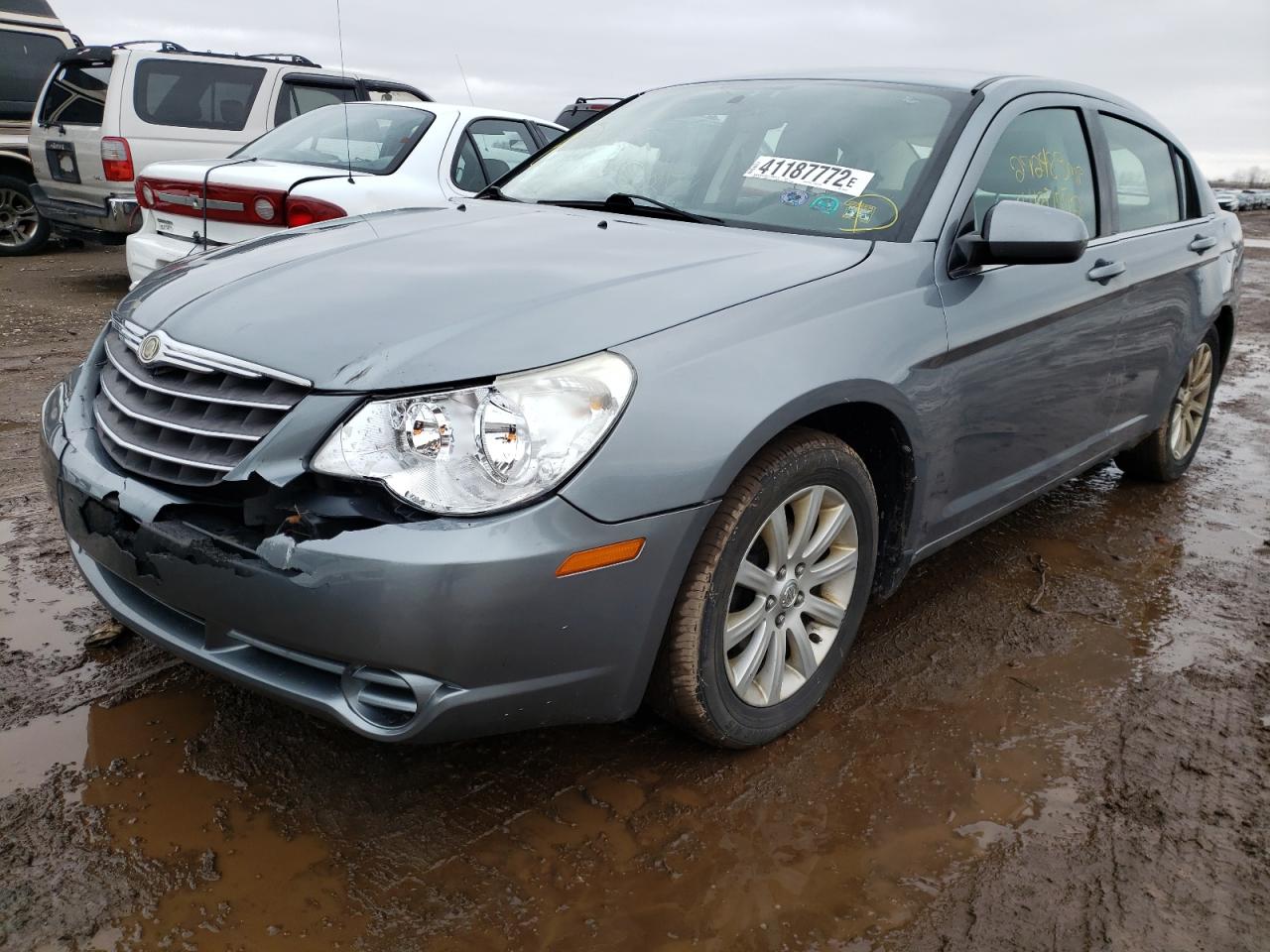 Photo 2 from auction – 2010 CHRYSLER SEBRING LI with VIN 1C3CC5FB3AN203421