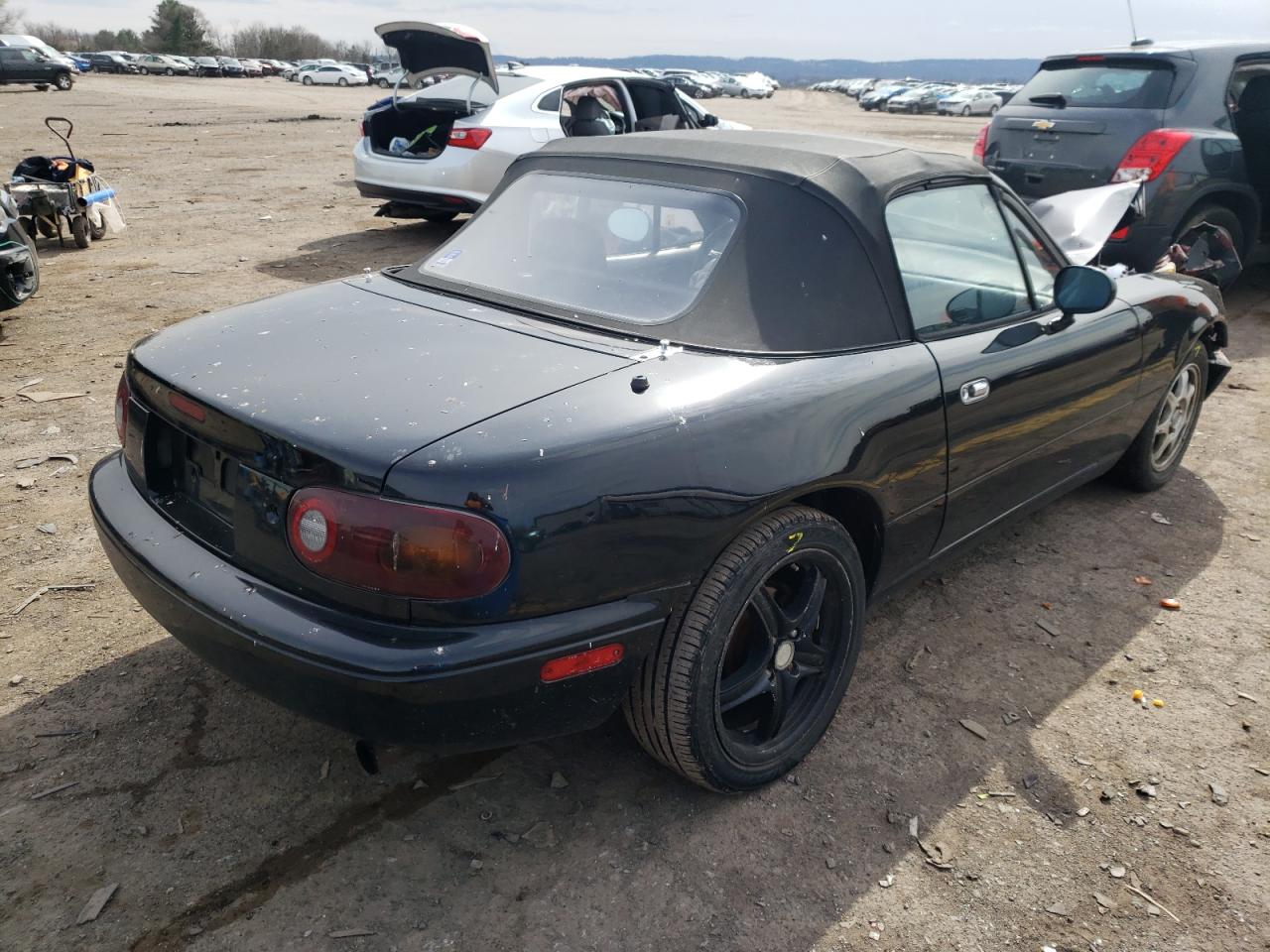 Photo 4 from auction – 1990 MAZDA MX-5 MIATA with VIN JM1NA3517L0125720