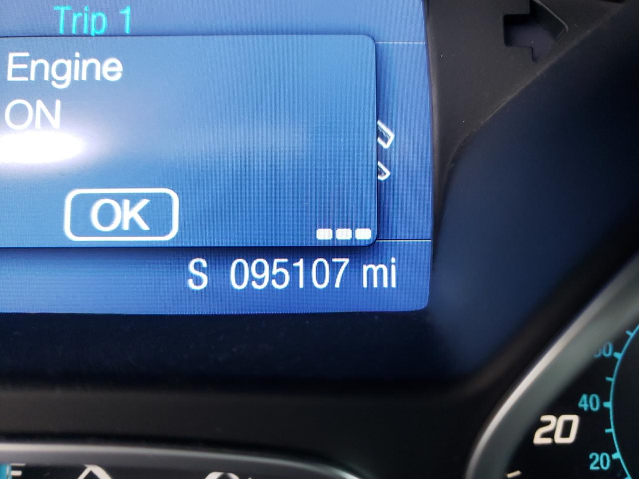 Photo 8 from auction – 2014 FORD FOCUS SE with VIN 1FADP3F23EL122760