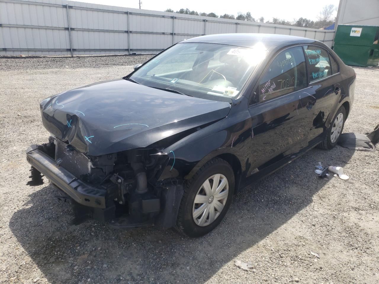 Photo 2 from auction – 2015 VOLKSWAGEN JETTA BASE with VIN 3VW2K7AJ5FM274557