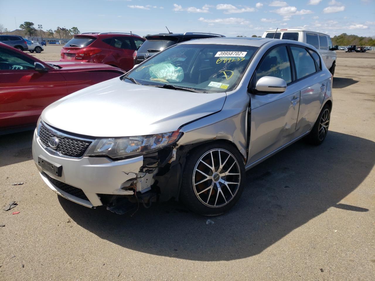 Photo 2 from auction – 2013 KIA FORTE SX with VIN KNAFW5A37D5689233