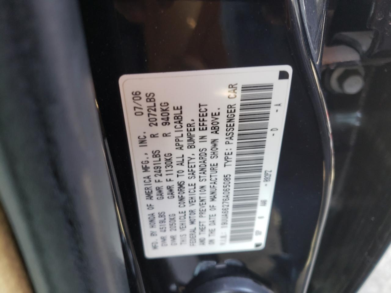 Photo 10 from auction – 2006 ACURA TL with VIN 19UUA66276A065085