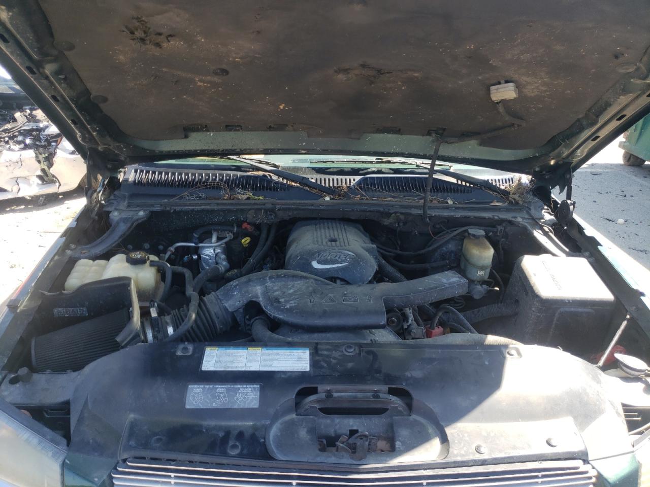 Photo 7 from auction – 2002 CHEVROLET AVALANCHE with VIN 3GNEK13T92G185019