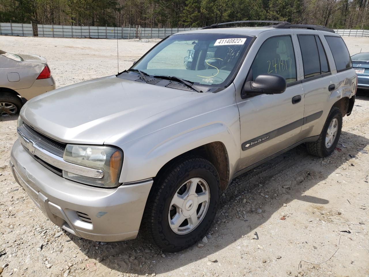 Photo 2 from auction – 2003 CHEVROLET TRAILBLAZE with VIN 1GNDS13S532241373