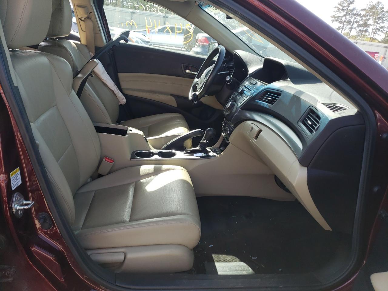 Photo 5 from auction – 2013 ACURA ILX with VIN 19VDE1F51DE001370