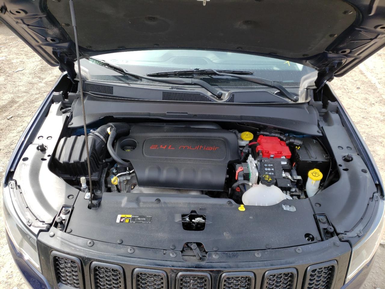 Photo 7 from auction – 2019 JEEP COMPASS LA with VIN 3C4NJDBBXKT641381