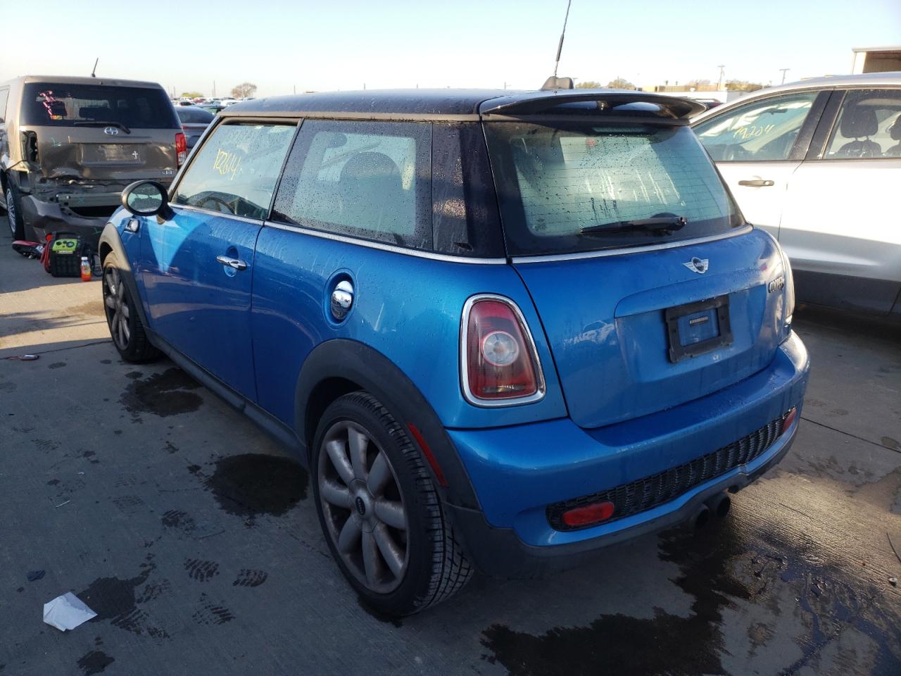 Photo 3 from auction – 2009 MINI COOPER S with VIN WMWMF73539TW86074