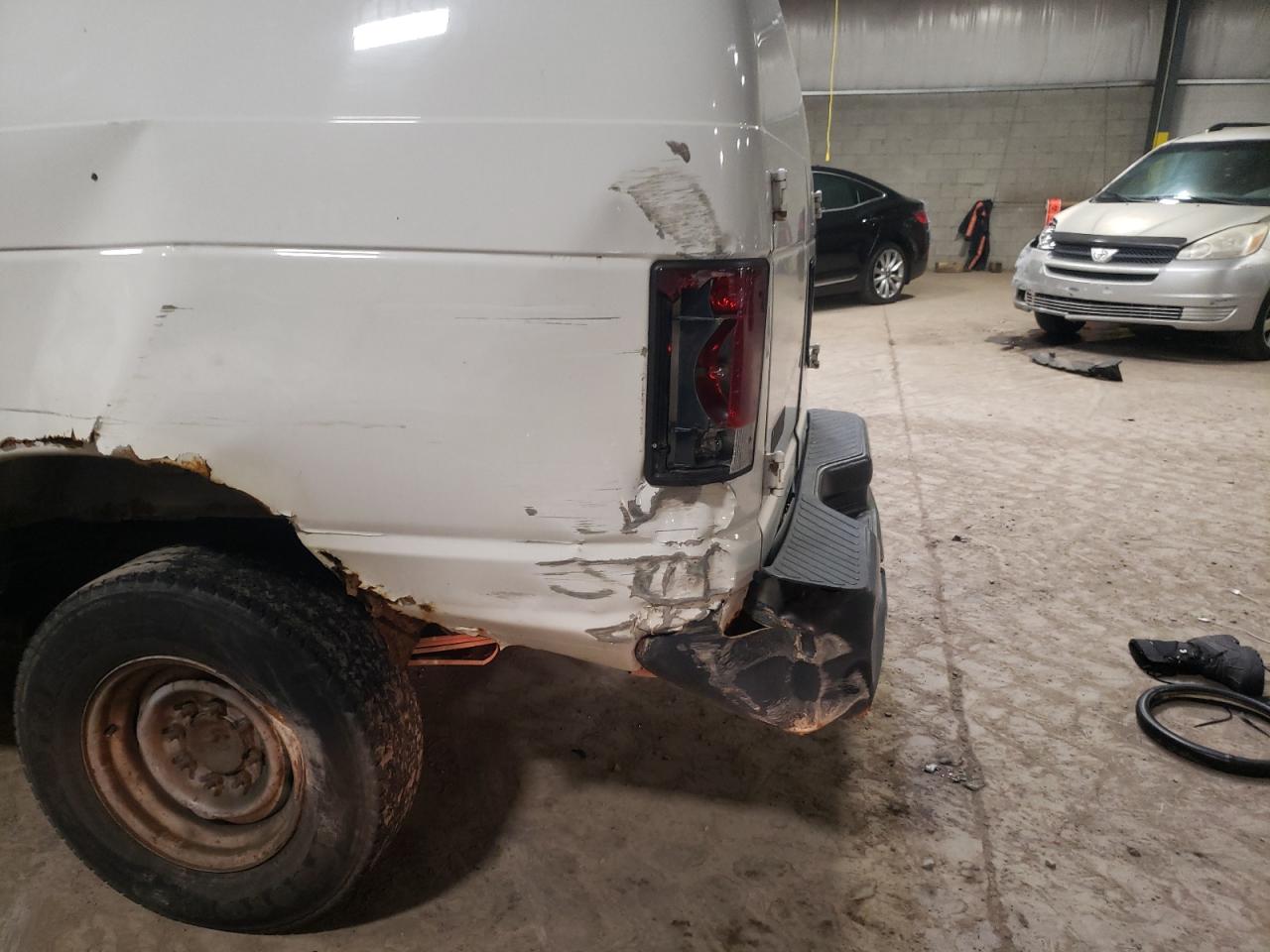 Photo 9 from auction – 2008 FORD ECONOLINE with VIN 1FTNE24L08DA78600