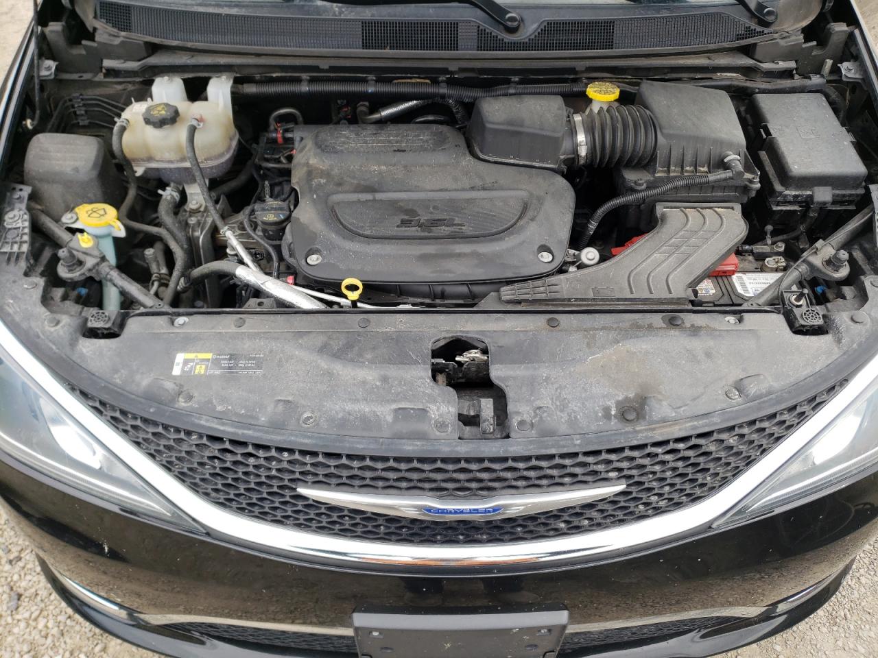 Photo 7 from auction – 2019 CHRYSLER PACIFICA T with VIN 2C4RC1BG1KR651435