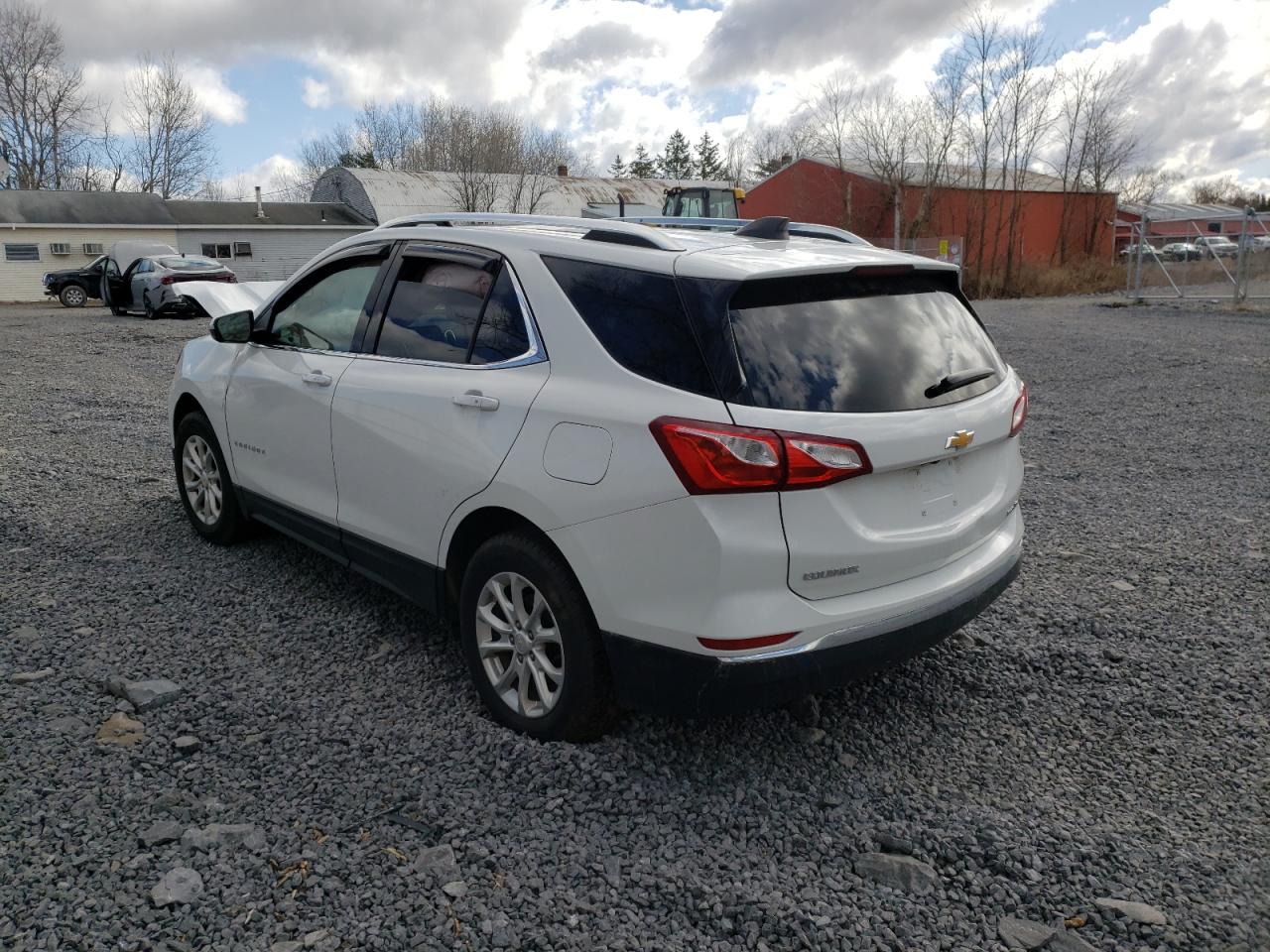 Photo 3 from auction – 2019 CHEVROLET EQUINOX LT with VIN 2GNAXUEV4K6152666