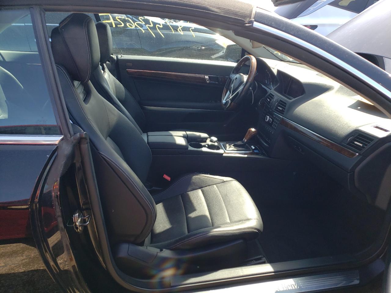 Photo 5 from auction – 2012 MERCEDES-BENZ E 550 with VIN WDDKK7DF8CF151427
