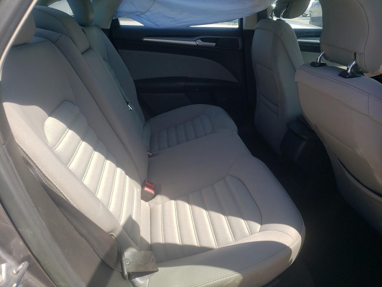 Photo 6 from auction – 2013 FORD FUSION S with VIN 3FA6P0G75DR185375