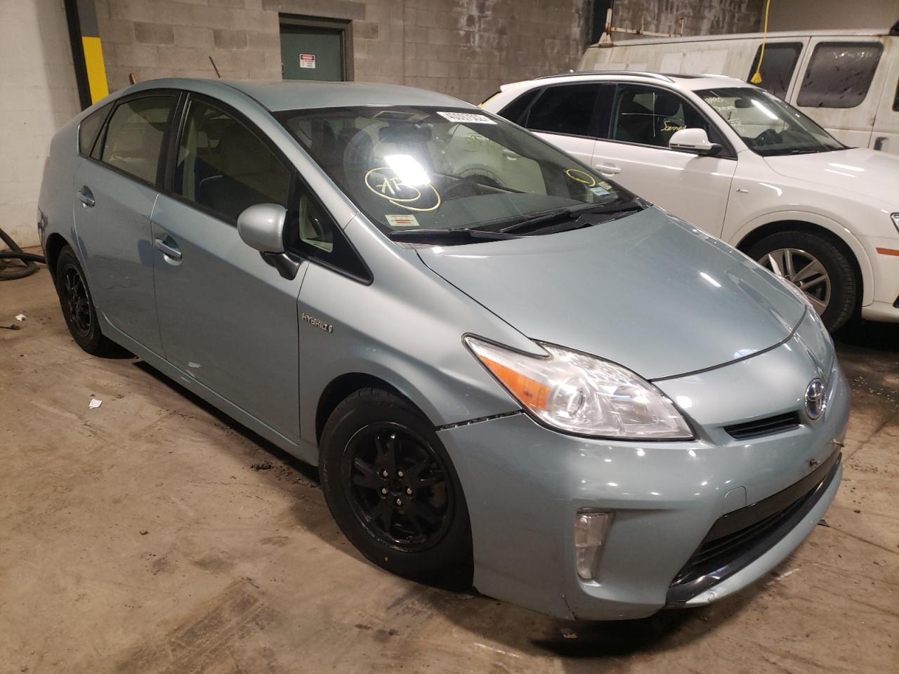 Photo 1 from auction – 2014 TOYOTA PRIUS with VIN JTDKN3DUXE1826106