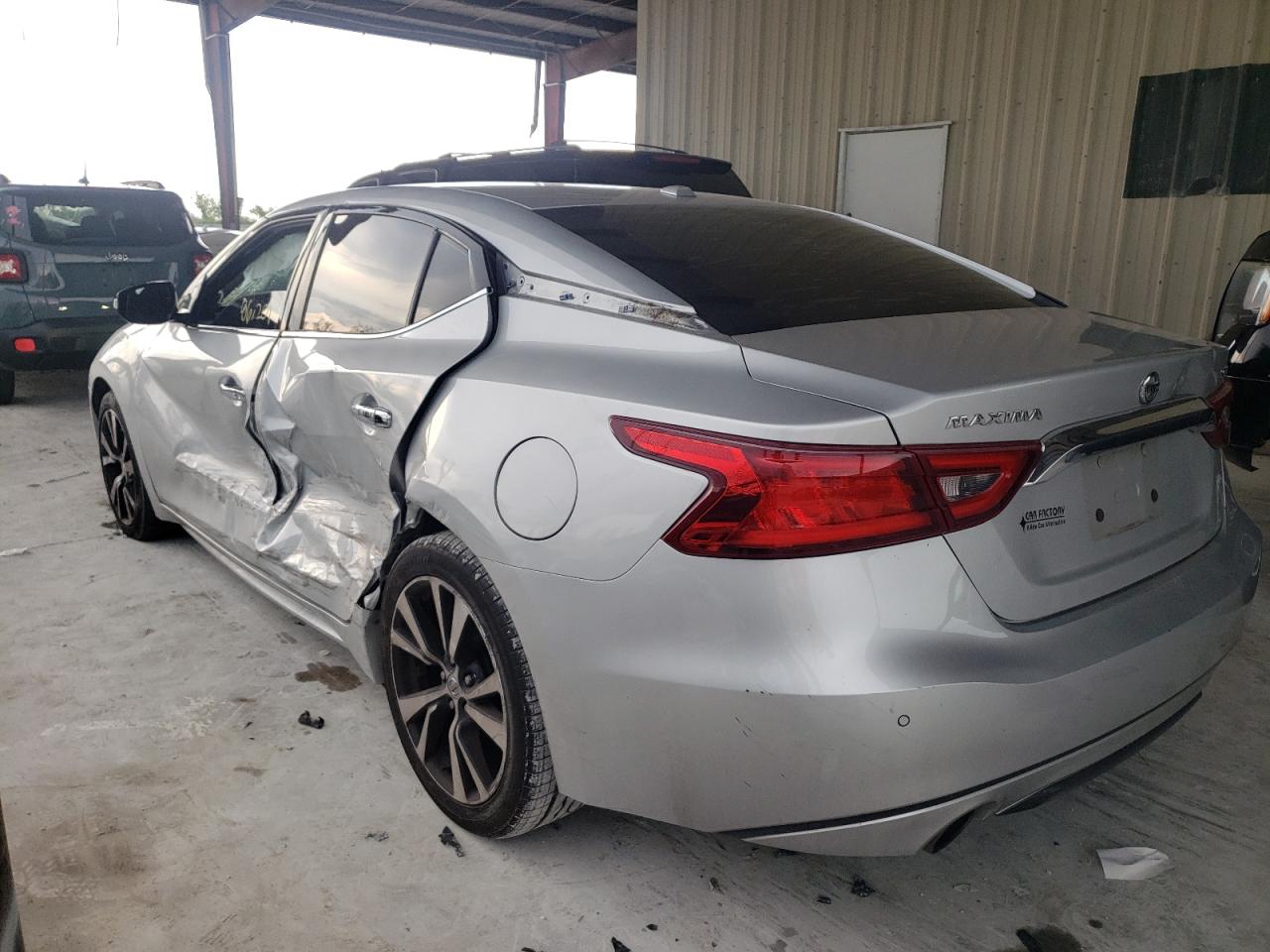 Photo 3 from auction – 2017 NISSAN MAXIMA 3.5 with VIN 1N4AA6AP5HC446077