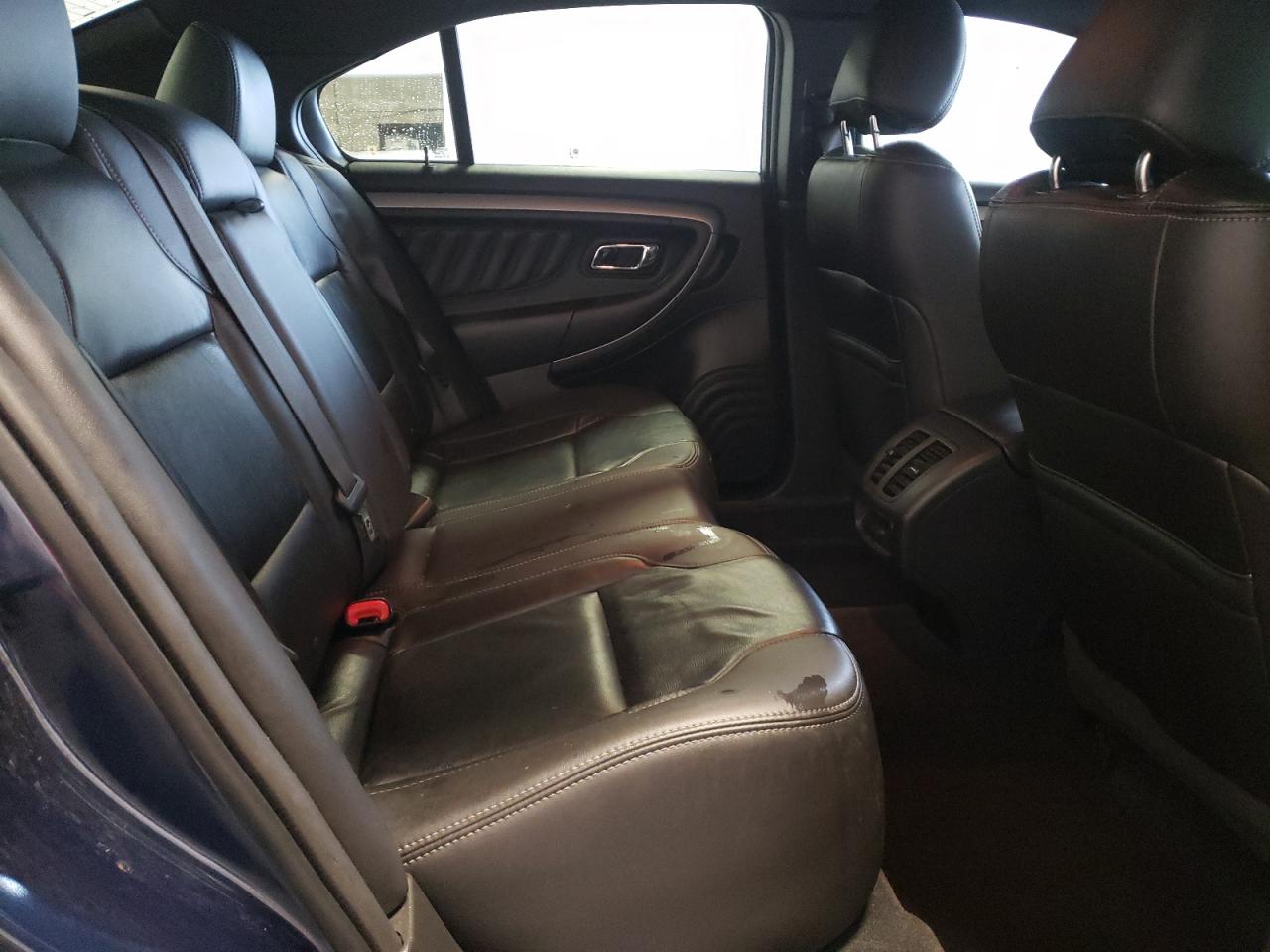 Photo 6 from auction – 2016 FORD TAURUS SEL with VIN 1FAHP2H89GG135974