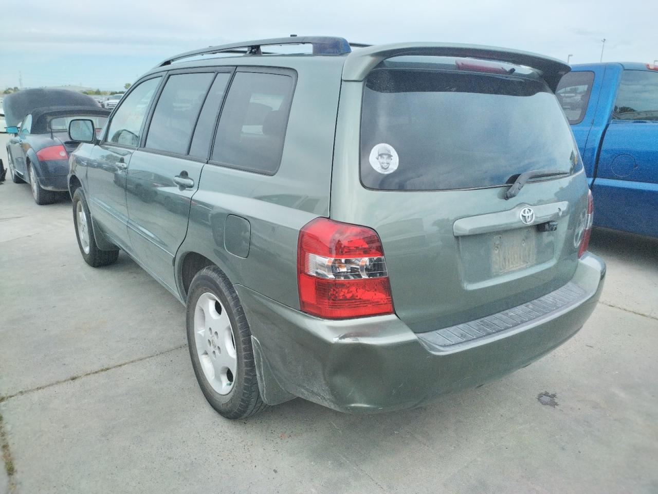 Photo 3 from auction – 2005 TOYOTA HIGHLANDER with VIN JTEDP21A450044912