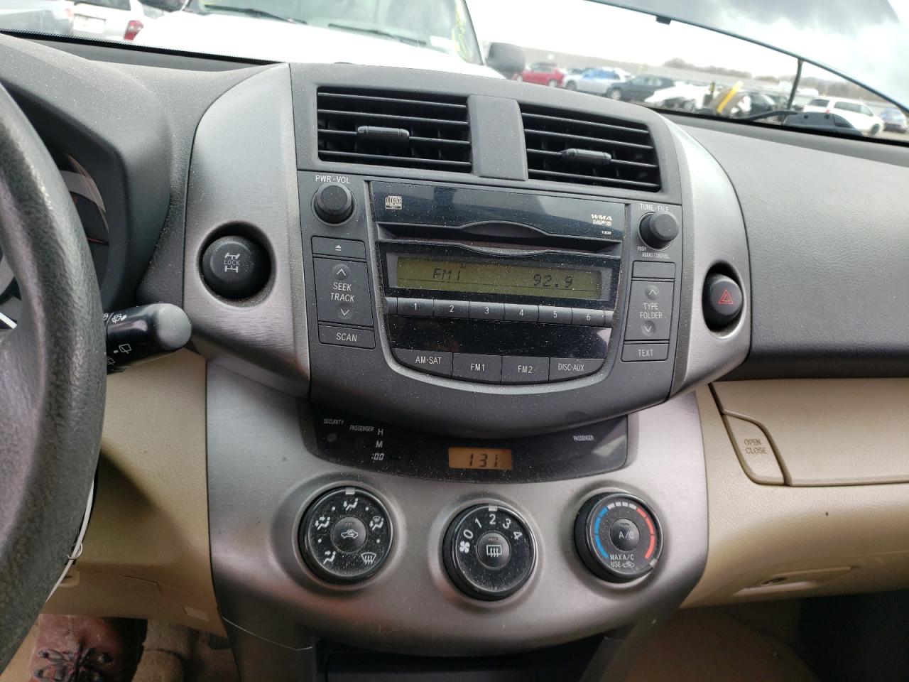 Photo 9 from auction – 2009 TOYOTA RAV4 with VIN JTMBF33V295005796