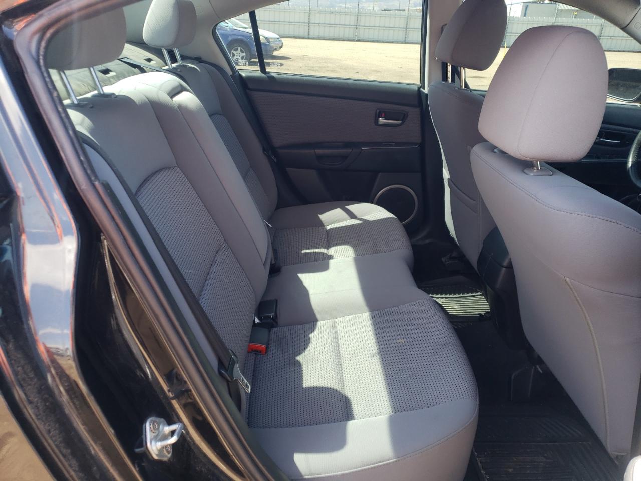 Photo 6 from auction – 2008 MAZDA 3 S with VIN JM1BK323381847953