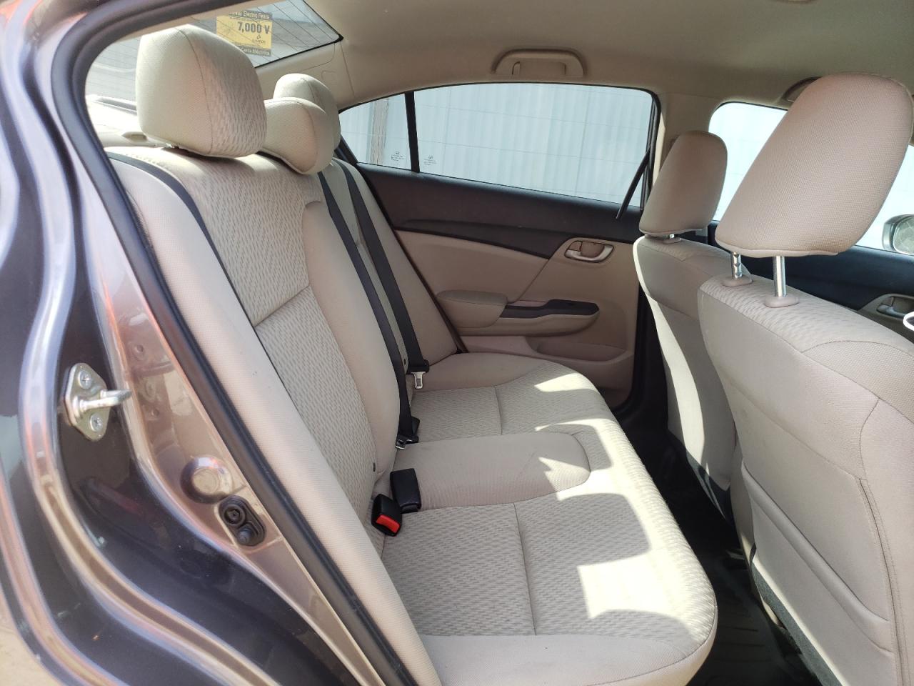 Photo 6 from auction – 2015 HONDA CIVIC LX with VIN 19XFB2F59FE015289