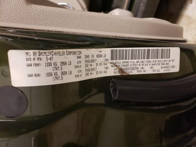 Photo 10 from auction – 2007 JEEP COMMANDER with VIN 1J8HG682X7C663794