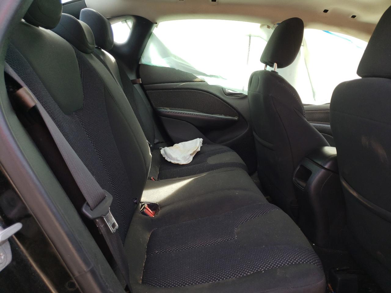 Photo 6 from auction – 2016 DODGE DART SE with VIN 1C3CDFAA8GD504668