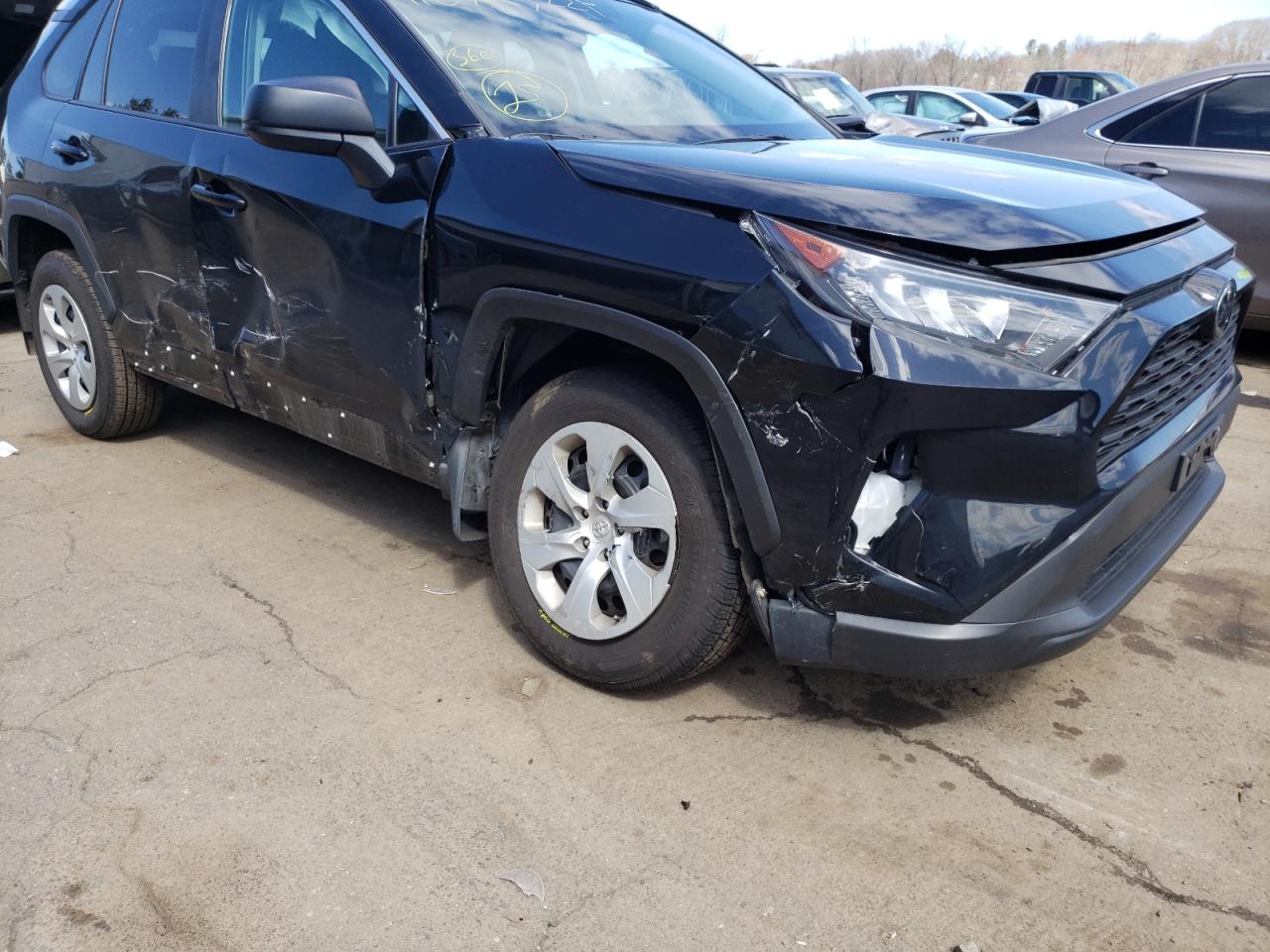 Photo 9 from auction – 2019 TOYOTA RAV4 LE with VIN 2T3F1RFV8KC035321