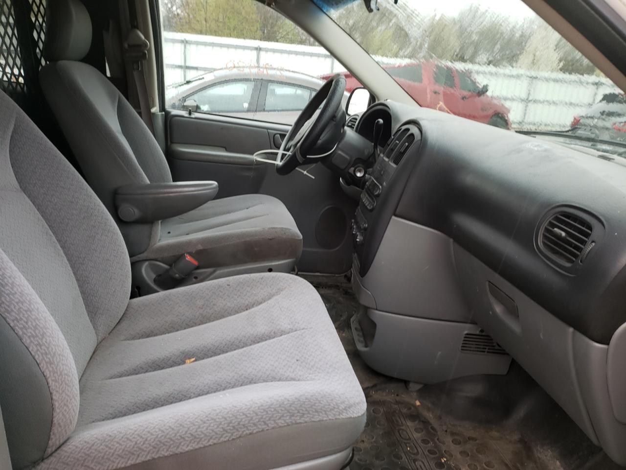 Photo 5 from auction – 2006 DODGE CARAVAN C/ with VIN 1D4GP21R26B554577