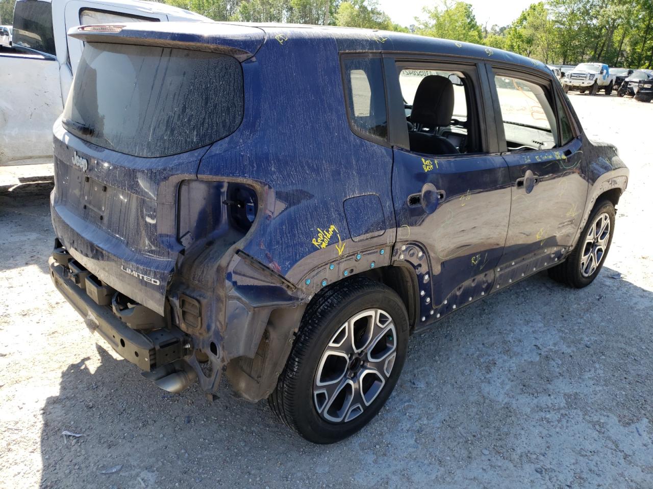 Photo 4 from auction – 2016 JEEP RENEGADE L with VIN ZACCJADT6GPC96456