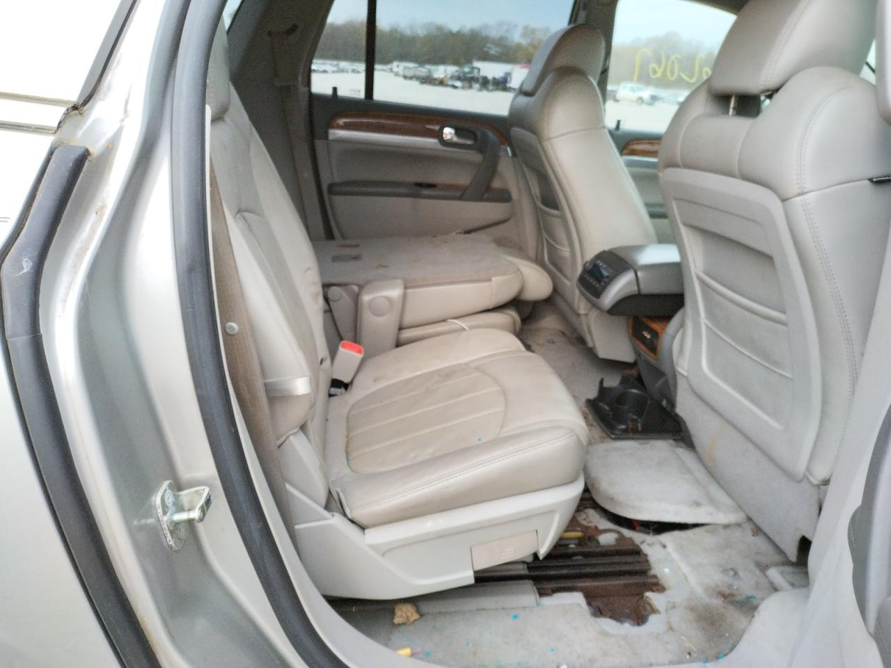 Photo 6 from auction – 2008 BUICK ENCLAVE CX with VIN 5GAER23738J240621