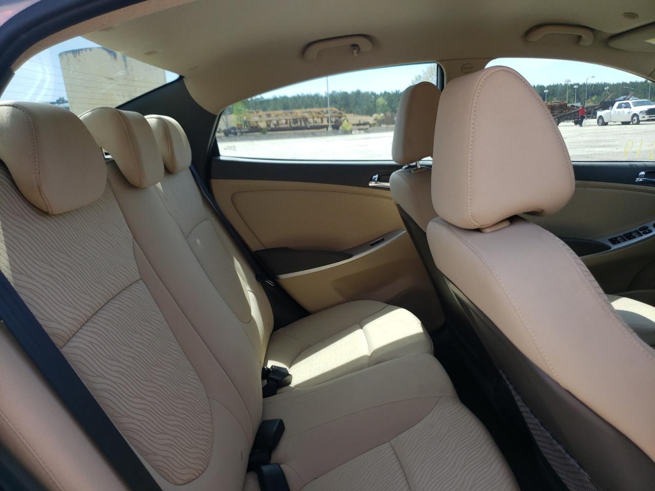 Photo 6 from auction – 2014 HYUNDAI ACCENT GLS with VIN KMHCU4AE8EU757789
