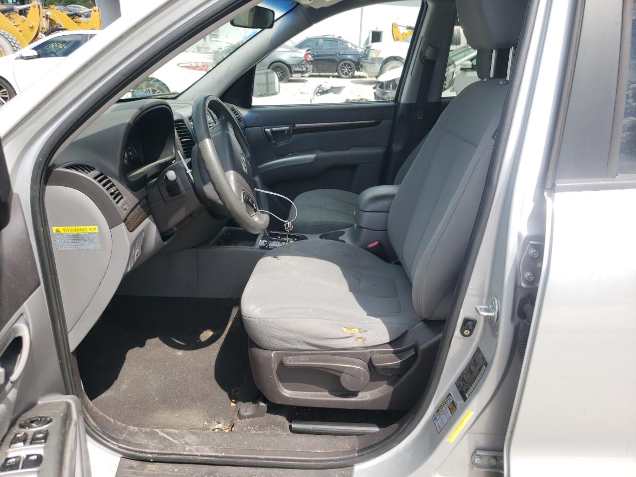 Photo 5 from auction – 2010 HYUNDAI SANTA FE G with VIN 5NMSG3AB3AH381060