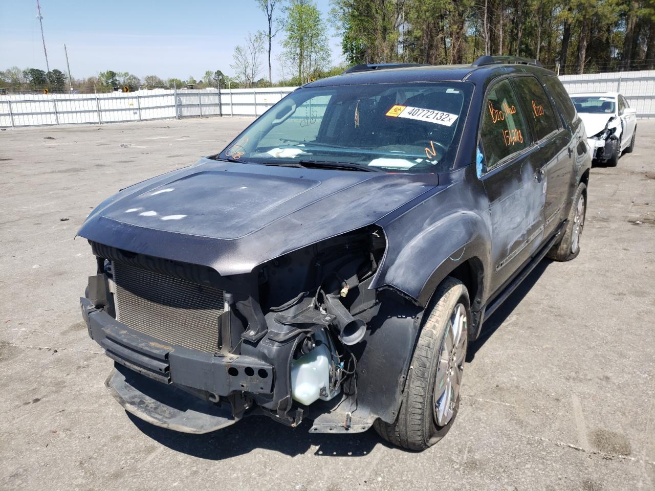 Photo 2 from auction – 2015 GMC ACADIA DEN with VIN 1GKKVTKD9FJ121032