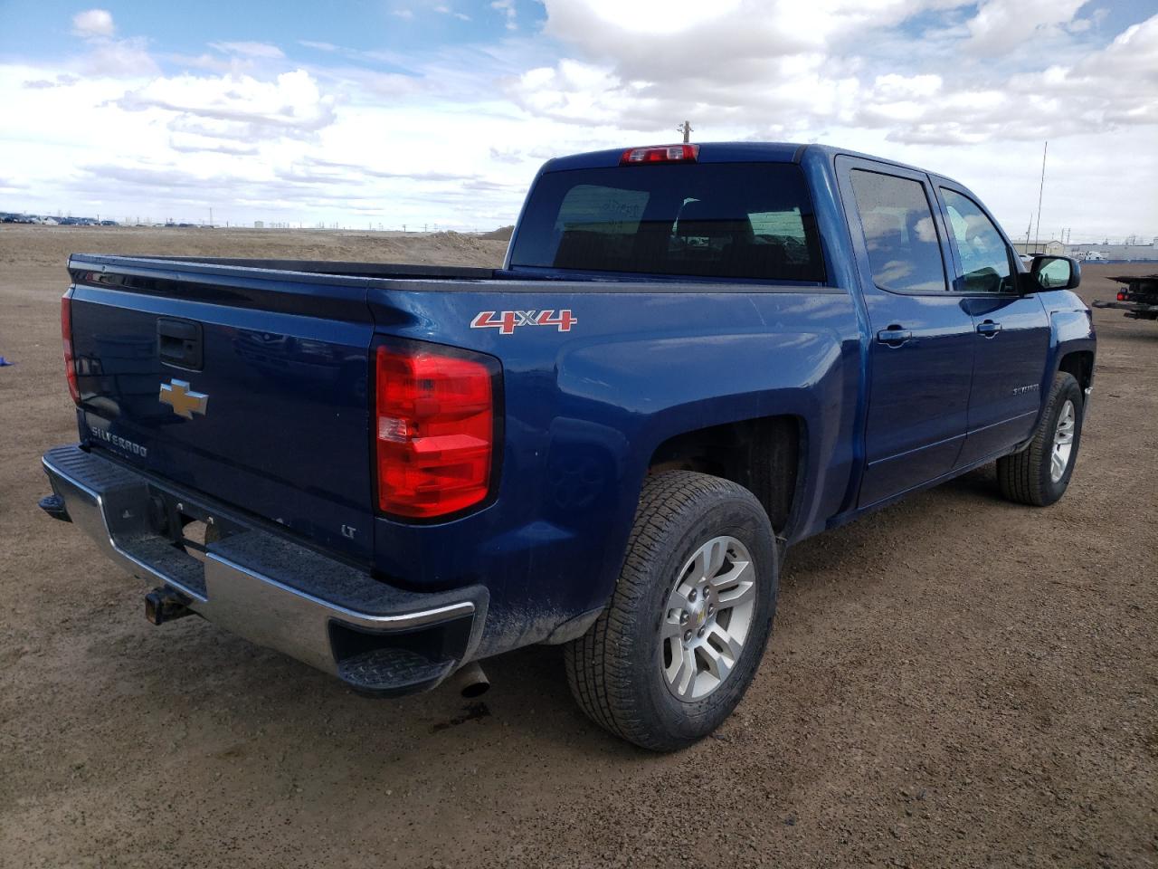 Photo 4 from auction – 2015 CHEVROLET SILVERADO with VIN 3GCUKREC3FG394858