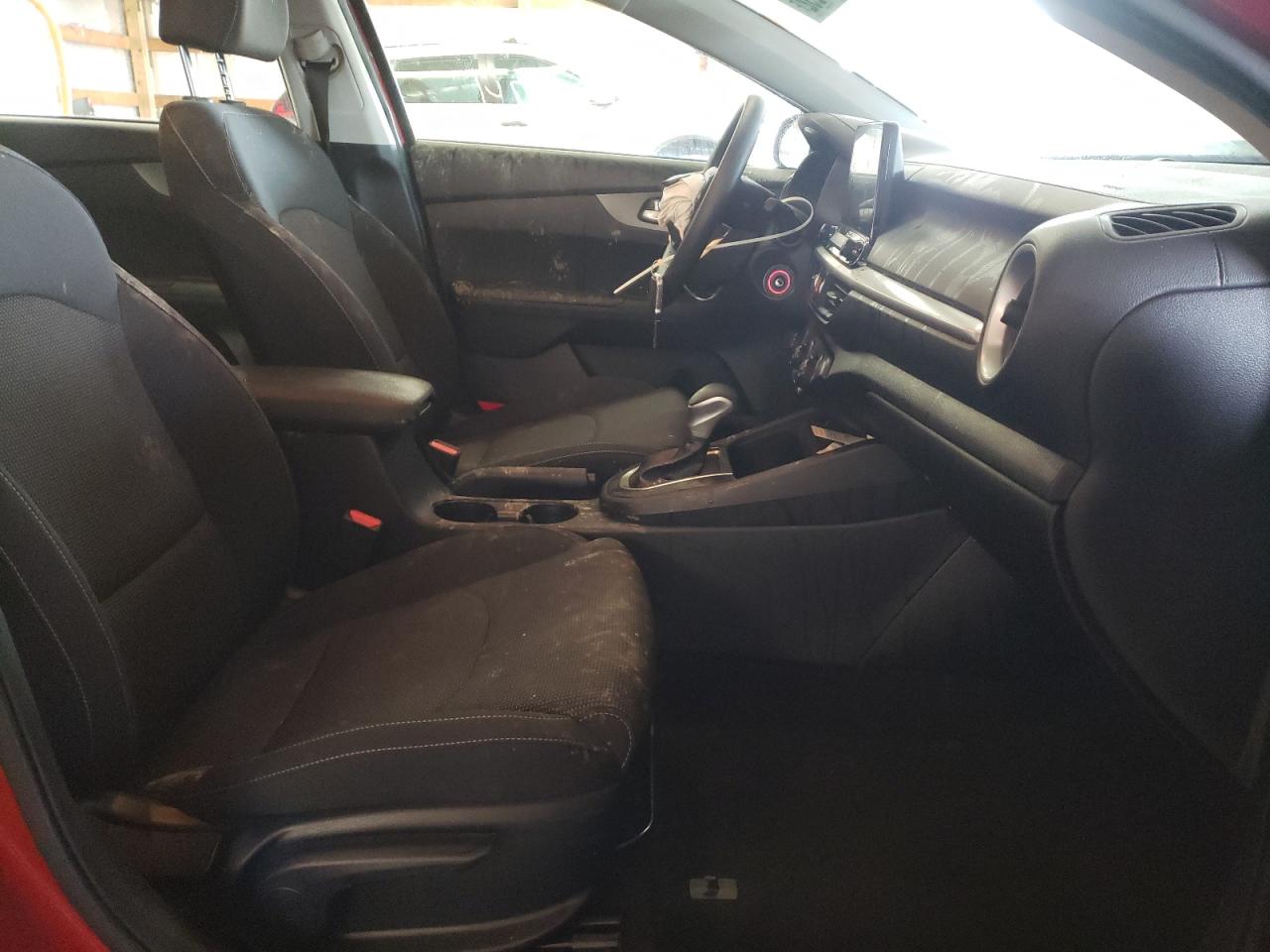 Photo 5 from auction – 2020 KIA FORTE FE with VIN 3KPF24AD0LE147282