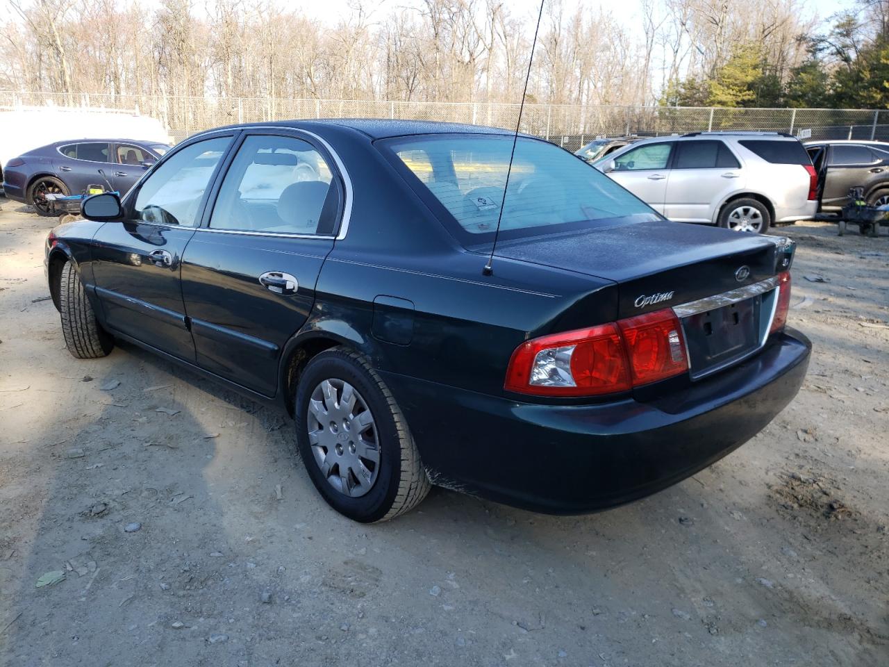 Foto 3 de la subasta – 2004 KIA OPTIMA LX con VIN KNAGD126845298846