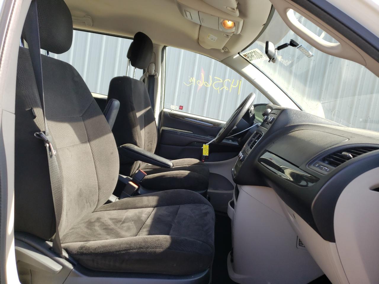 Photo 5 from auction – 2013 DODGE GRAND CARA with VIN 2C4RDGBG5DR569985