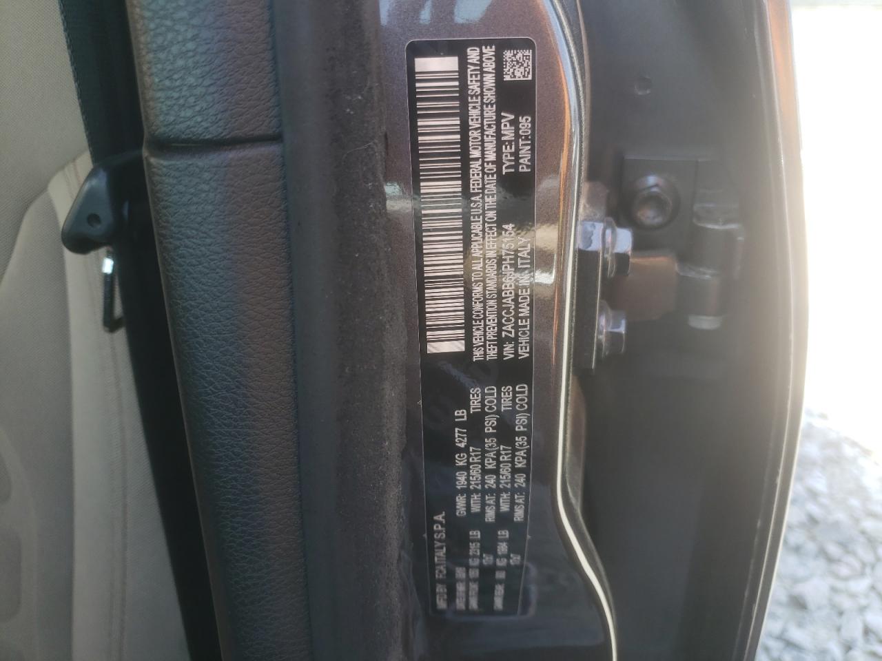 Photo 10 from auction – 2018 JEEP RENEGADE L with VIN ZACCJABB6JPH75154