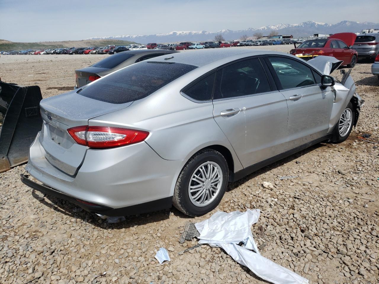 Photo 4 from auction – 2014 FORD FUSION S with VIN 3FA6P0G72ER365365