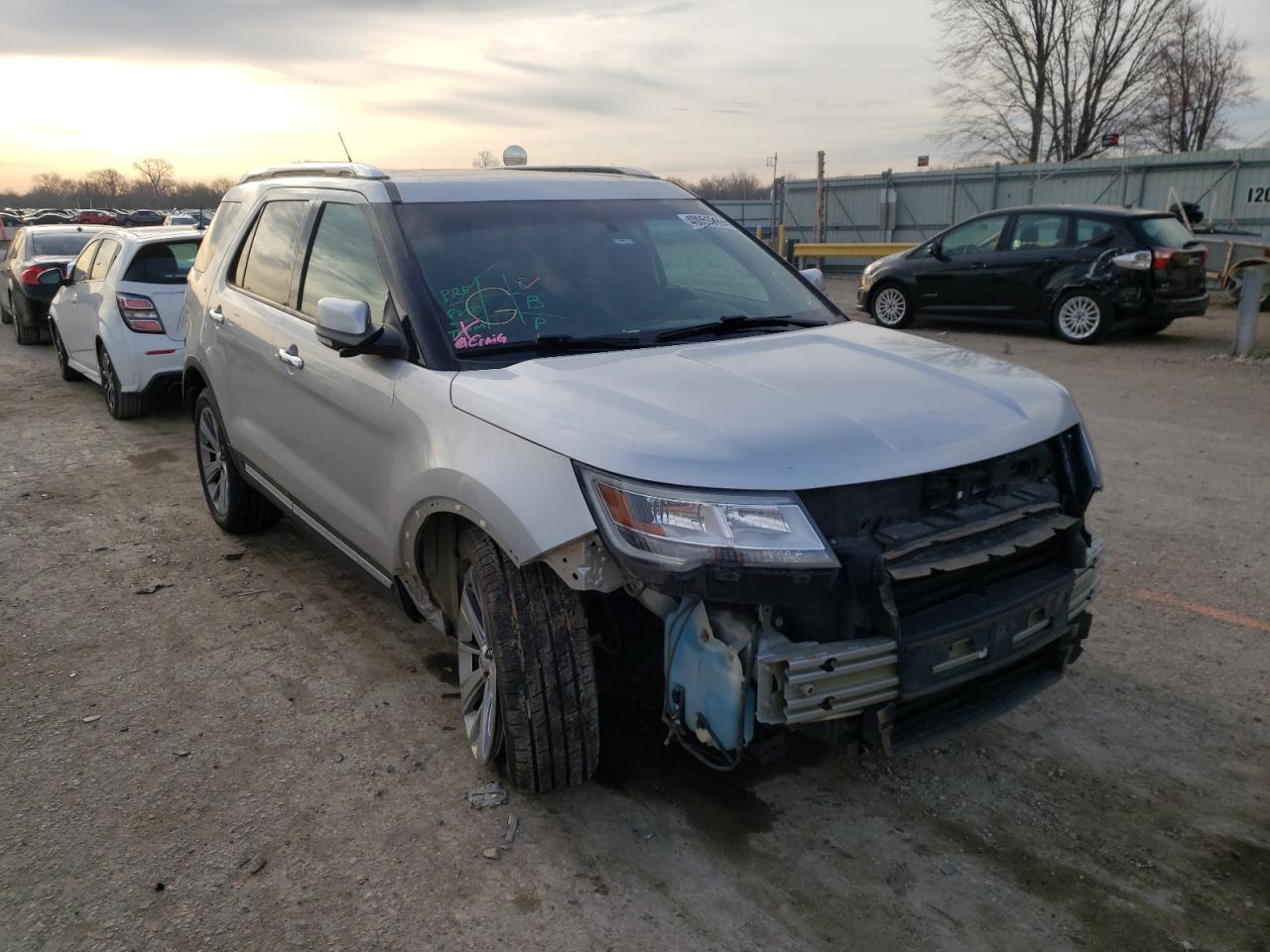 FORD EXPLORER L 2018 with VIN 1FM5K8F87JGB67147 - Photo from auction