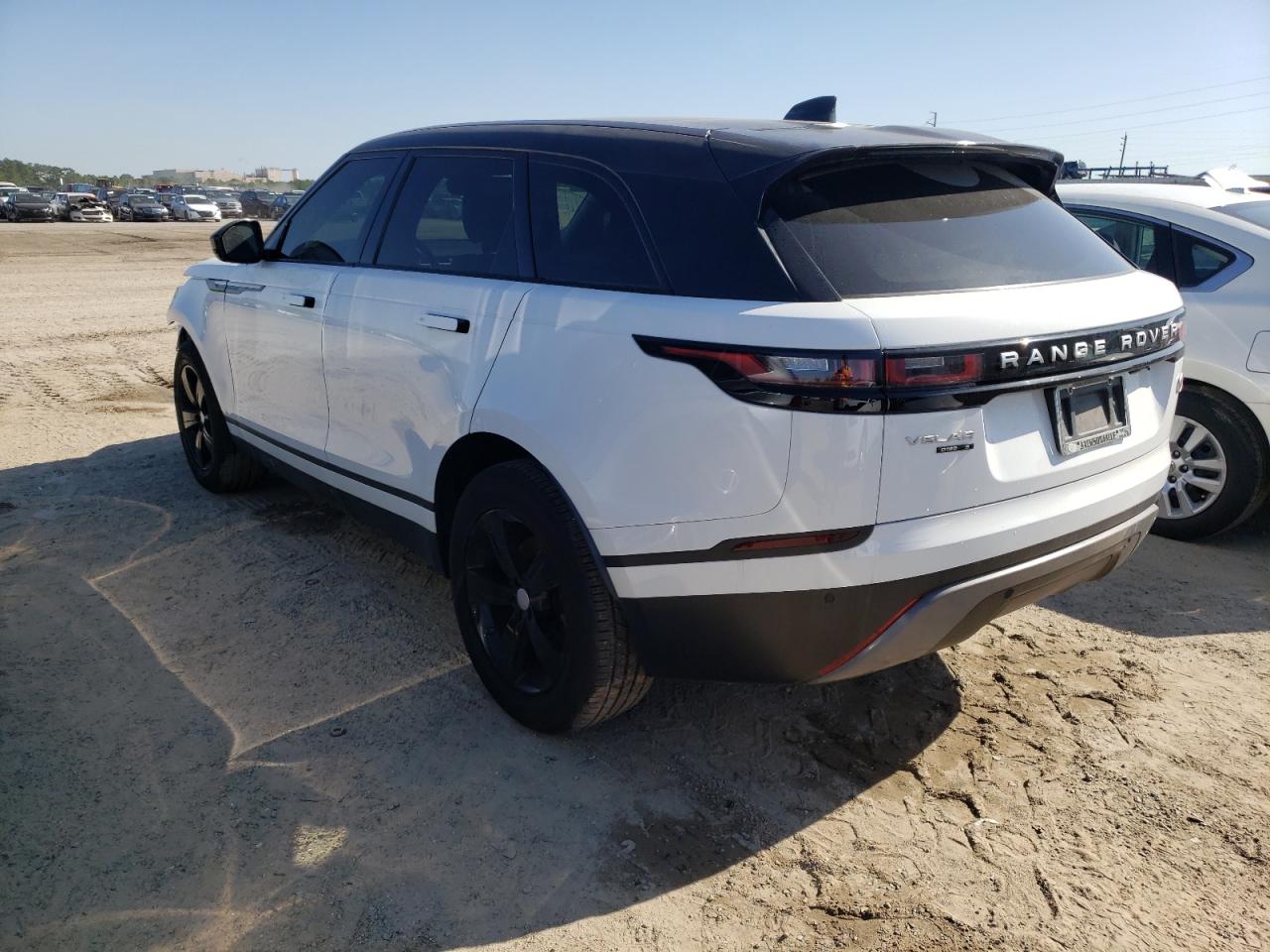 Photo 3 from auction – 2018 LAND ROVER RANGE ROVE with VIN SALYB2RN6JA727932