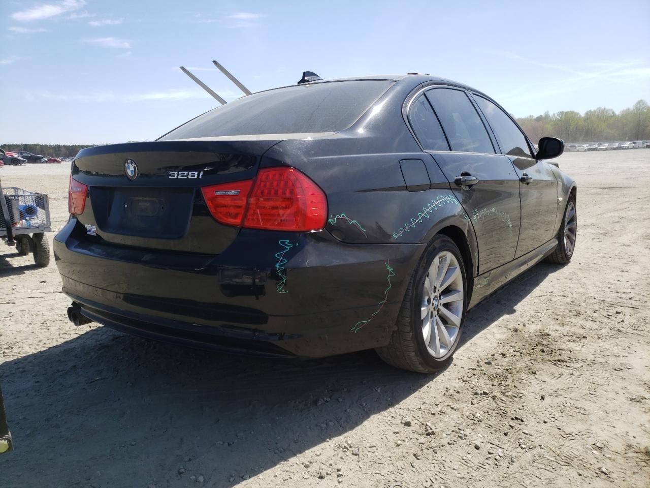 Photo 4 from auction – 2011 BMW 328 XI with VIN WBAPK7C53BF196523