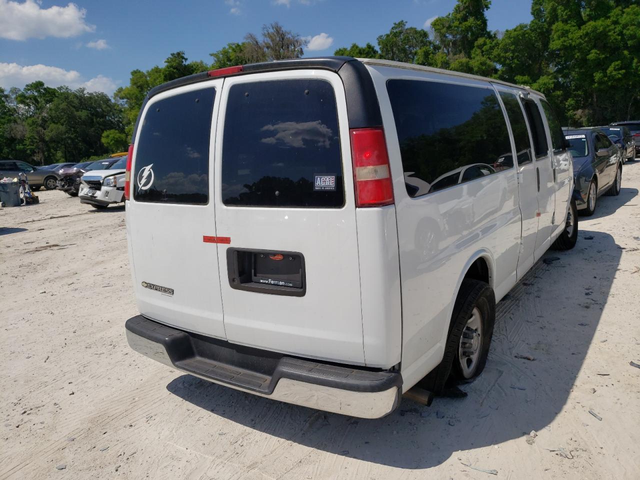 Photo 4 from auction – 2015 CHEVROLET EXPRESS G3 with VIN 1GAZG1FG4F1252035
